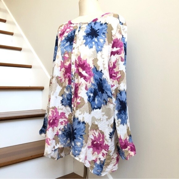 JM Collection Blouse Womens 14 Purple Blue Linen Watercolor Floral Asymmetrical - Picture 11 of 12